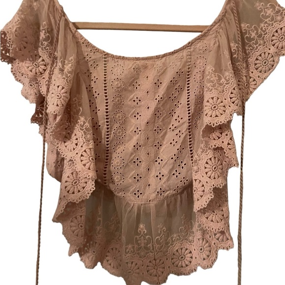 🌸 3 for $10 / altar’d state blush pink gorgeous medium top shirt - Picture 4 of 15